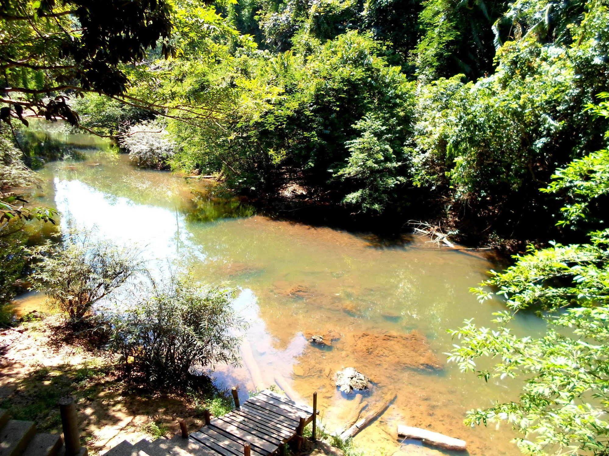 The Cliff & River Jungle Resort Phanom Exterior foto
